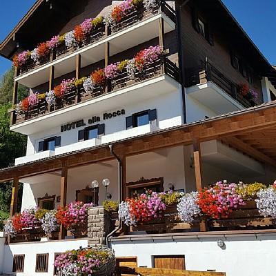 Hotel Alla Rocca Varena Buitenkant foto